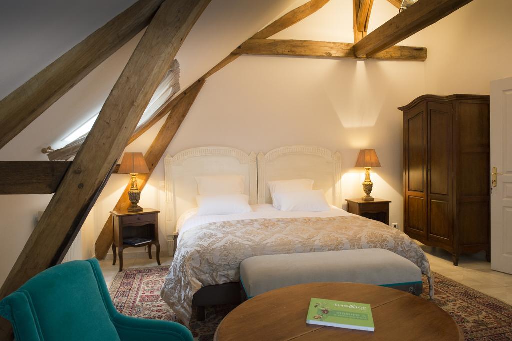 Aux Charmes De Maintenon Quarto foto