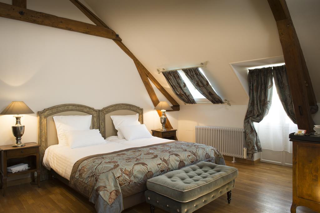 Aux Charmes De Maintenon Quarto foto