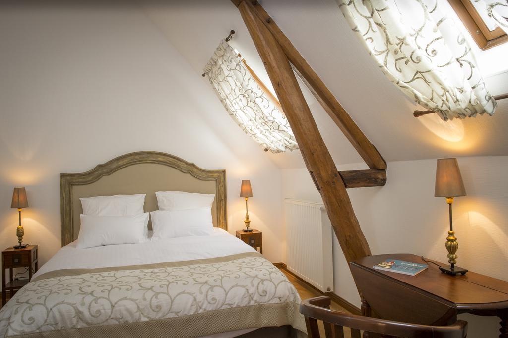 Aux Charmes De Maintenon Quarto foto